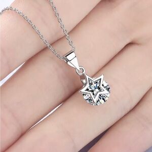 925 Sterling Silver Diamond Star Necklace